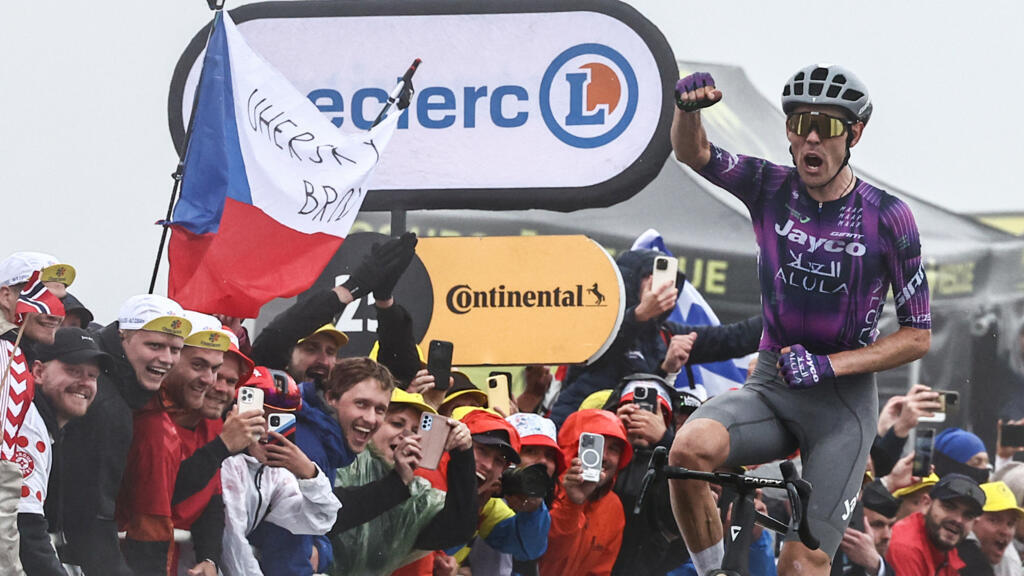 طواف فرنسا: تفشي مرض الماشية يجبر السباق على تغيير مساره واختصار المرحلة 19