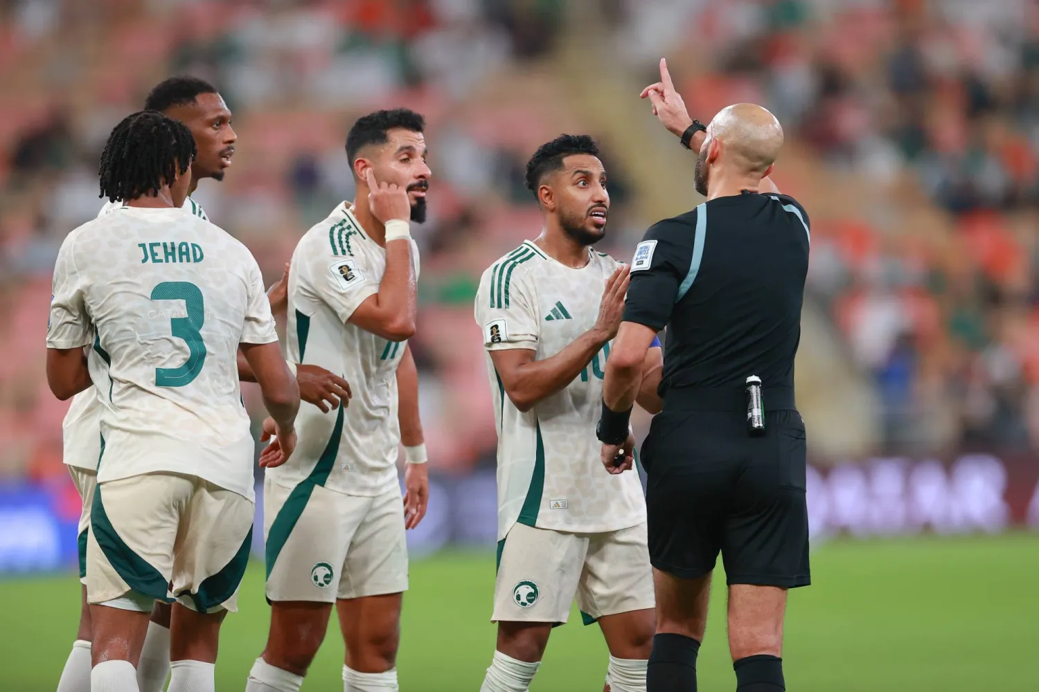 في ليلة درامية.. تفاصيل فوز المنتخب السعودي على إندونيسيا بثلاثية مثيرة بتصفيات المونديال