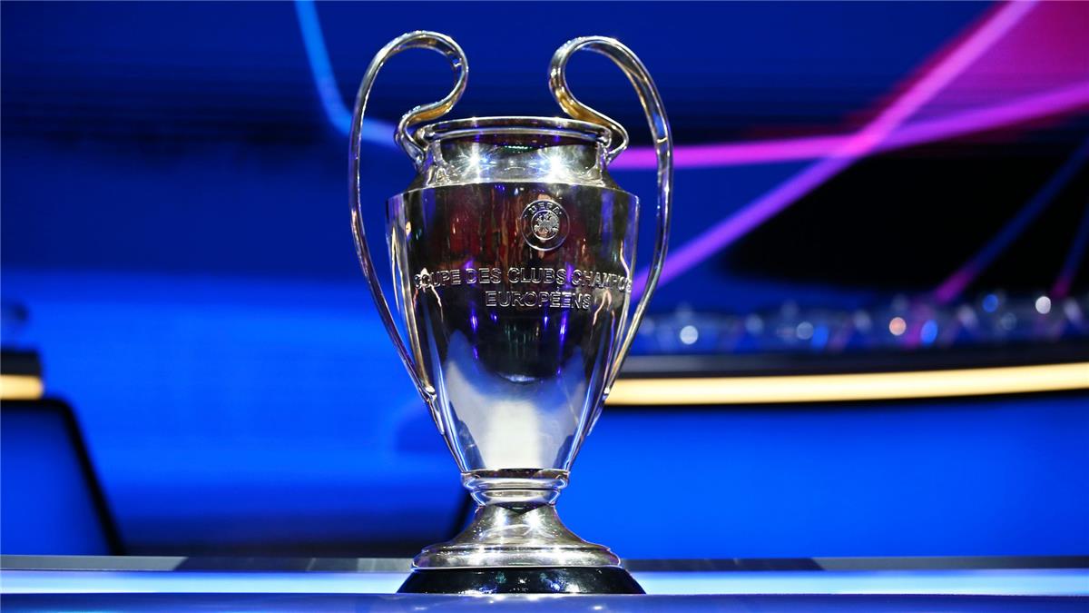 يويفا يكشف النقاب عن المرشحين لجائزة لاعب الأسبوع في دوري أبطال أوروبا: من سيتوج؟