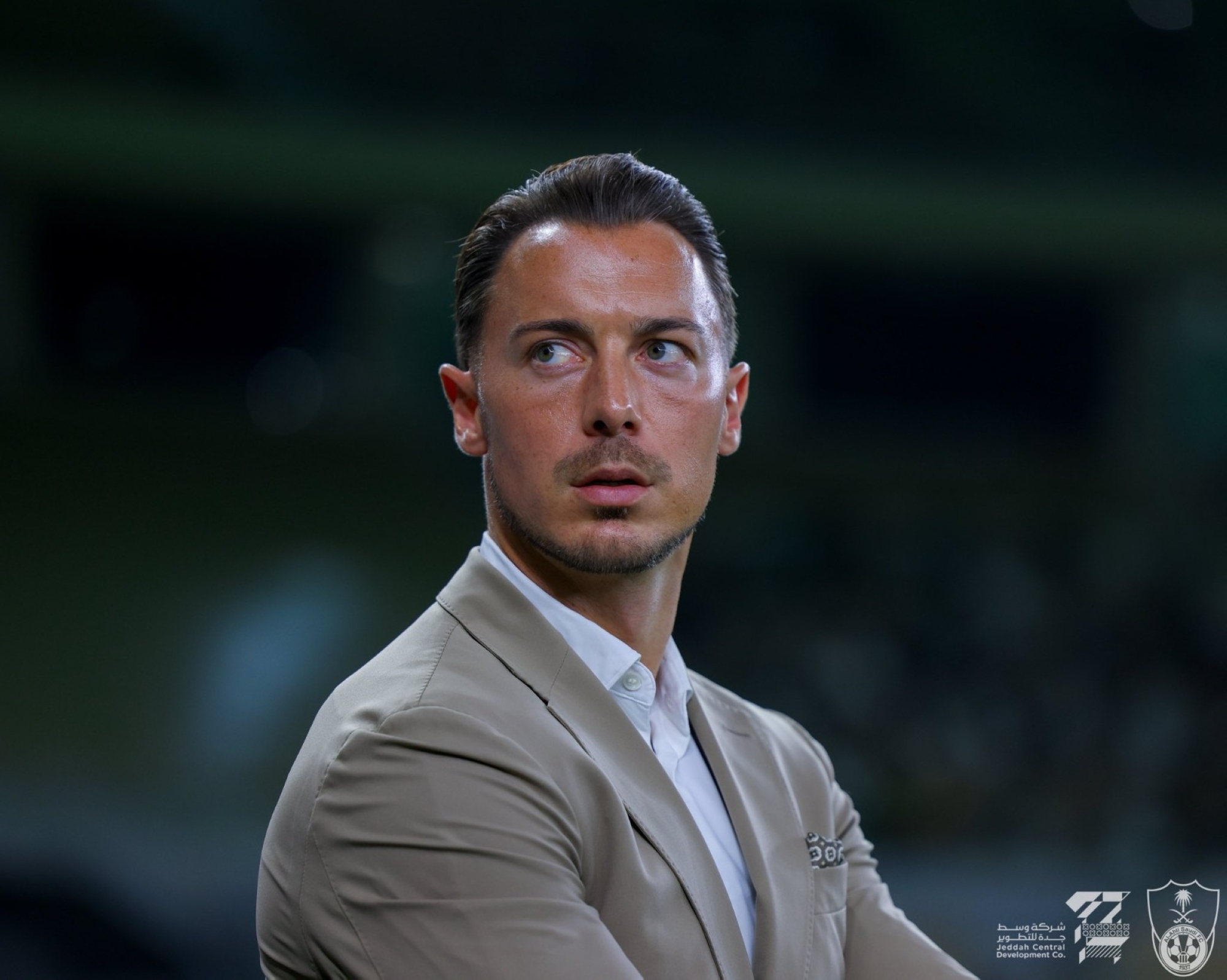 يايسله يهنئ السعودية بالتأهل للمونديال ويكشف تحديات الأهلي قبل مواجهة الشباب في دوري روشن