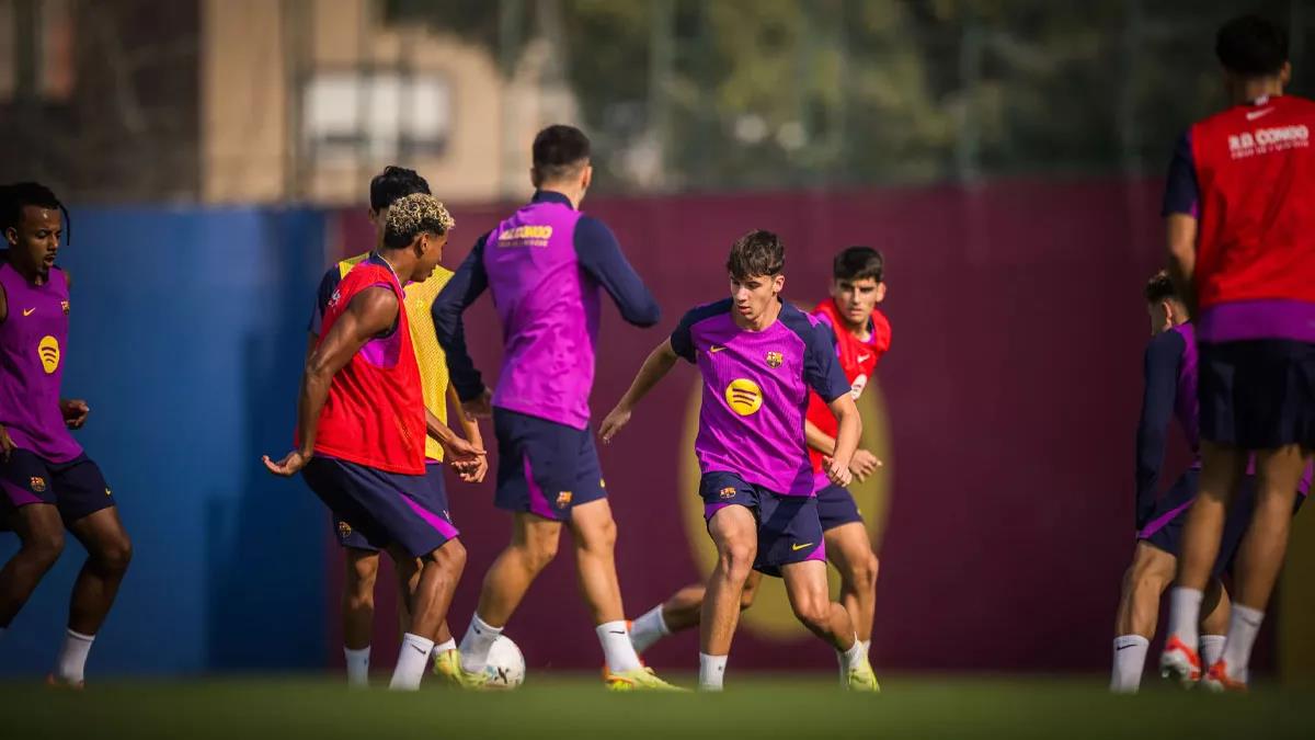 تشكيل برشلونة المتوقع لمباراة جيرونا اليوم في الدوري الإسباني 2025/26